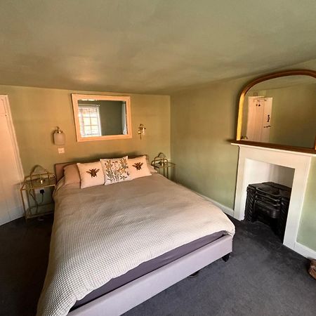 Sweet & Cosy 10 Bridewell Cottage With Parking Available Upon Request Bury St. Edmunds Exterior photo
