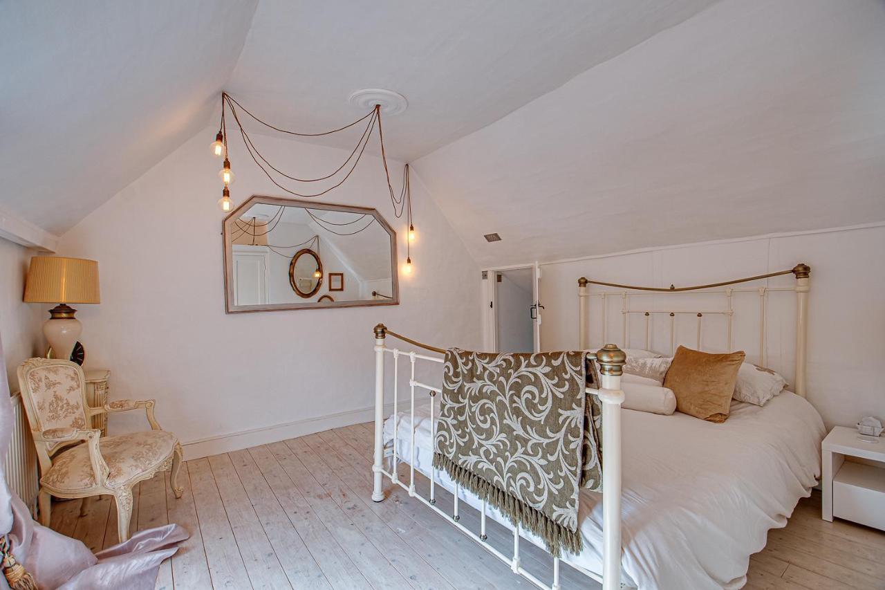 Sweet & Cosy 10 Bridewell Cottage With Parking Available Upon Request Bury St. Edmunds Exterior photo