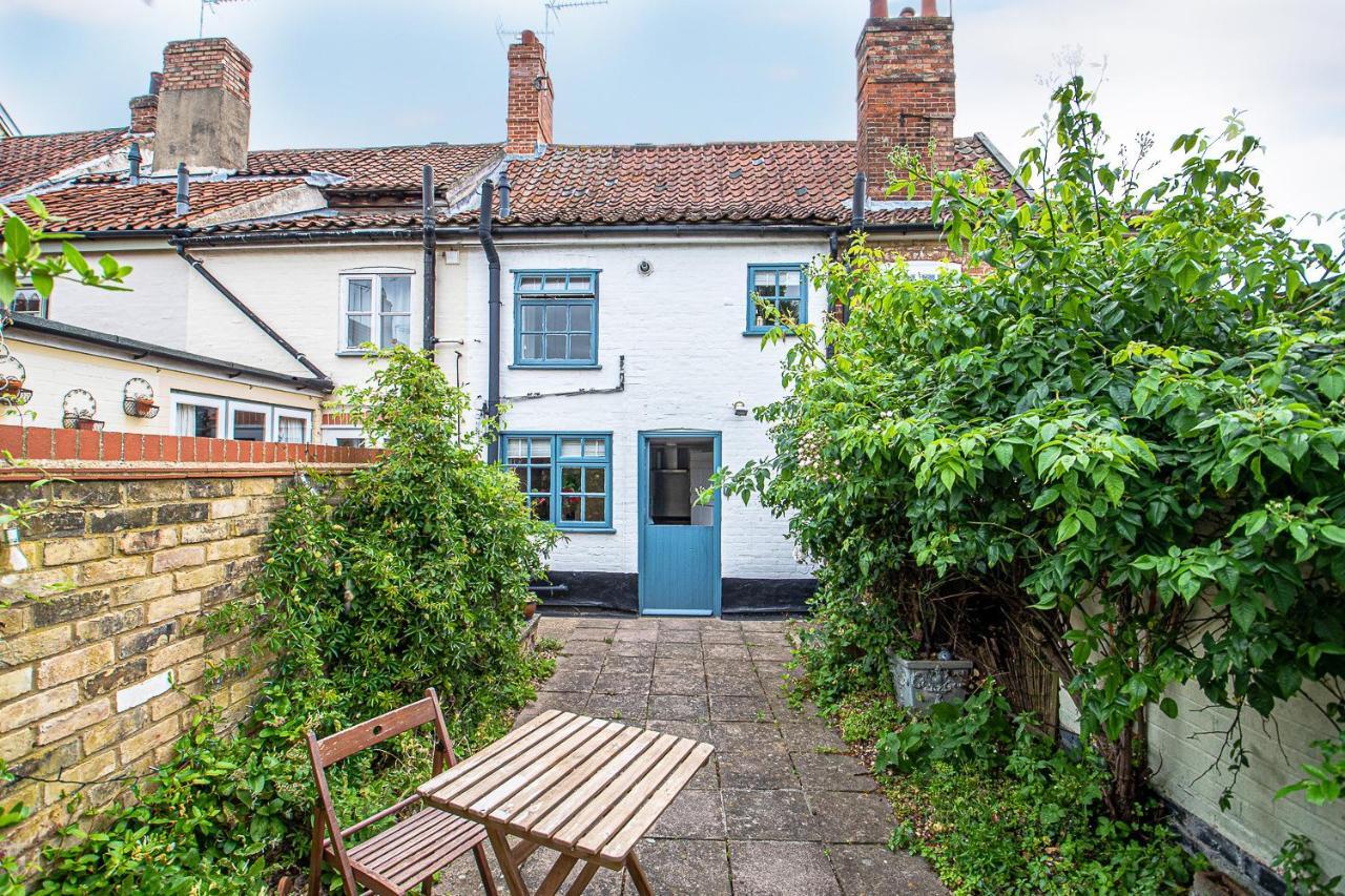 Sweet & Cosy 10 Bridewell Cottage With Parking Available Upon Request Bury St. Edmunds Exterior photo