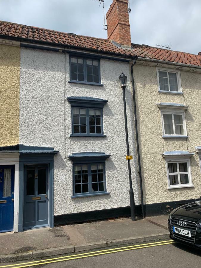 Sweet & Cosy 10 Bridewell Cottage With Parking Available Upon Request Bury St. Edmunds Exterior photo