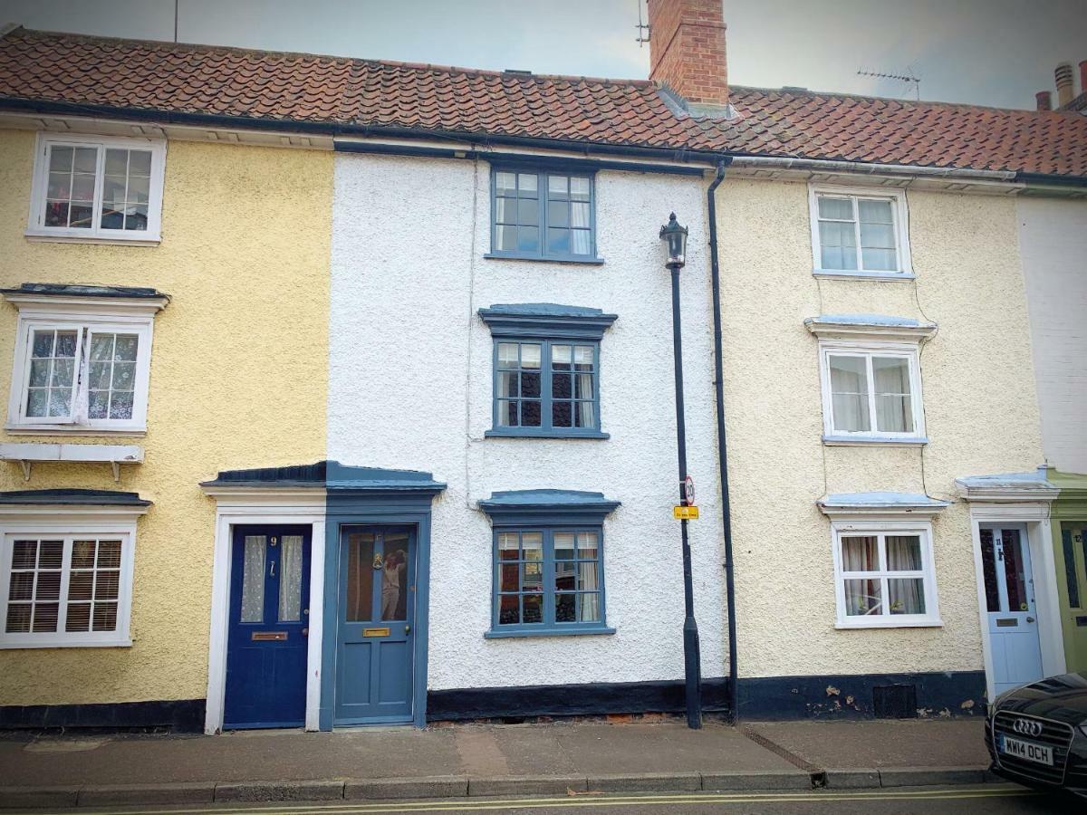 Sweet & Cosy 10 Bridewell Cottage With Parking Available Upon Request Bury St. Edmunds Exterior photo